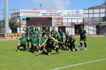 Horozkentspor, Türkiye Kadınlar 1. Ligi’ne yükseldi
