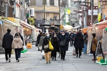 Japonya’da vaka artışına rağmen hayat normal akışında sürüyor
