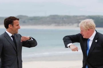 Johnson ve Macron, Ukrayna-Rusya krizini görüştü
