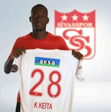 Kader Keita 28 numaralı formayı giyecek
