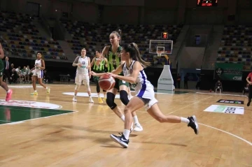 Kadınlar Basketbol Süper Ligi: UMF Yapı İzmit Belediyespor: 65 - OGM Ormanspor: 86
