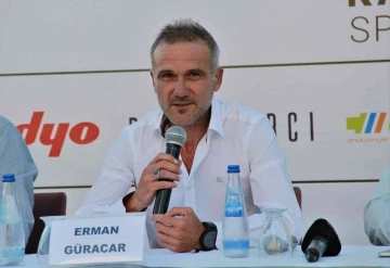 Karşıyaka, Erman Güracar ile 2+1 yıllık yeni sözleşme imzaladı
