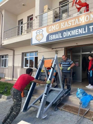 Kastamonuspor’a bir kez daha haciz geldi, tesisteki eşyalara el konuldu
