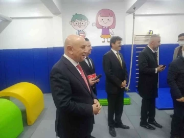 Keçiören’de bir okul daha spor salonuna kavuştu
