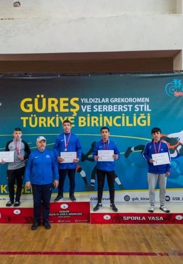 Köyceğizli güreşçi Emre Baran 52 kiloda Türkiye birincisi oldu
