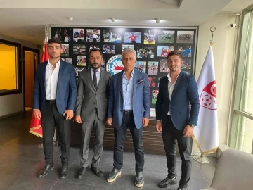 ‘Lefke Cup U15 Futbol Turnuvası’ için TFF ile görüştüler
