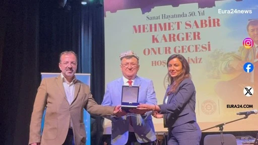 Mehmet Sabır Karger&rsquo;in 50. Sanat Yılı Coşkulu Bir Geceyle Kutlandı