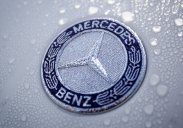 Mercedes Benz, dünya çapında 800 binden fazla aracı arıza nedeniyle geri çağırdı