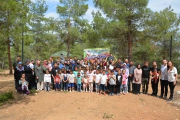 Minik öğrenciler eğitim öğretim yılına piknikle veda etti
