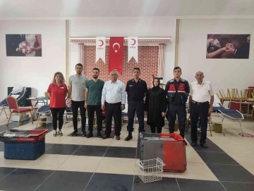 Ormanlı jandarma için kan verdi
