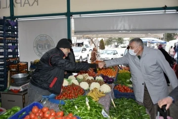 Pazarcı esnafından Başkan Bozkurt’a teşekkür
