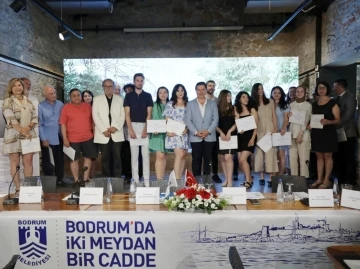 &quot;İki meydan bir cadde&quot; proje sergisi ve ödül töreni gerçekleştirildi
