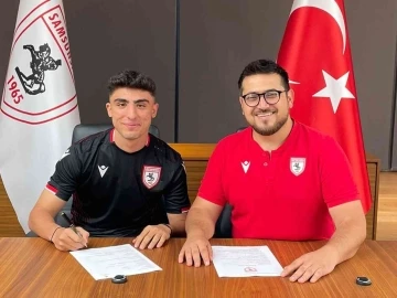 Samsunspor Şener Kaya’yı transfer etti
