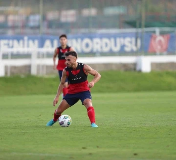 Şeref Özcan: “Kuruluşumuzun 100. yılında Süper Lig istiyoruz”
