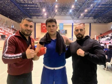 Serkan Demirkol, Türkiye Üniversiteler Arası Boks Şampiyonası’nda çeyrek finalde
