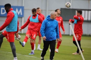 Sivasspor, Alanyaspor maçı hazırlıklarına başladı
