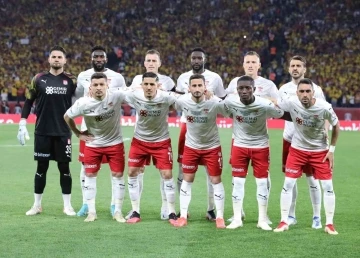 Sivasspor ile Trabzon Süper Kupa’da karşılaşacak
