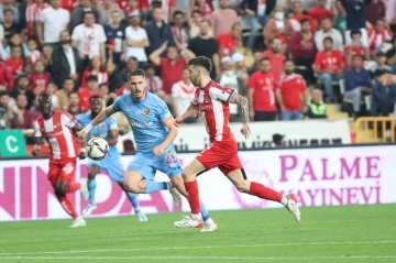 Spor Toto Süper Lig: Antalyaspor: 0 - Kayserispor: 0 (İlk yarı)
