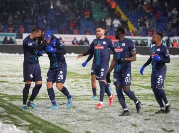 Spor Toto Süper Lig: Çaykur Rizespor: 3 - Trabzonspor: 2 (Maç sonucu)
