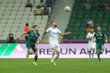 Spor Toto Süper Lig: Giresunspor: 0 - Kasımpaşa: 0 (İlk yarı)
