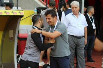 Spor Toto Süper Lig: Konyaspor: 0 - Medipol Başakşehir: 0 (İlk yarı)
