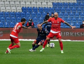 Spor Toto Süper Lig: Medipol Başakşehir: 0 - Antalyaspor: 1 (Maç sonucu)

