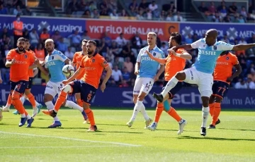 Spor Toto Süper Lig: Medipol Başakşehir: 1 - Trabzonspor: 0 (Maç devam ediyor)
