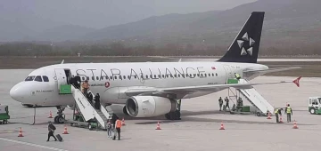 THY uçağı Tokat’ta 5.5 saatlik rötarın ardından kalkış yaptı
