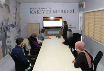 Toroslar Belediyesi, Halkla İlişkiler ve Organizasyon Kursu açtı
