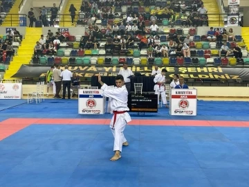 Türkiye Karate Milli Takım seçmeleri Balıkesir’de başladı
