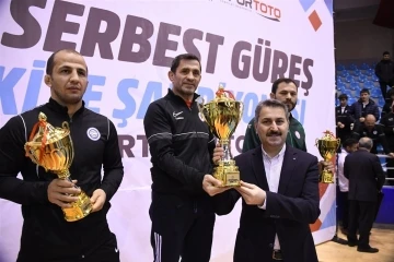 U20 Serbest Stil Erkekler Türkiye Güreş Şampiyonası sona erdi
