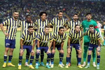 UEFA Avrupa Ligi: Fenerbahçe: 1 - Austuria Wien: 0 (Maç devam ediyor)
