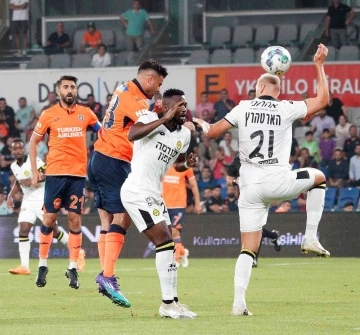 UEFA Konferans Ligi: Medipol Başakşehir: 0 - Maccabi Netanya: 1 (Maç devam ediyor)
