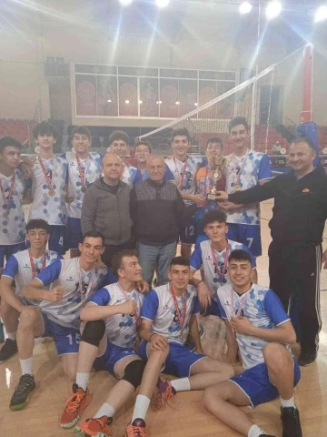 Voleybol Altyapılar Türkiye Şampiyonası’na Kayseri 7 takım ile katılacak
