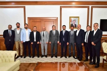 Yeni Malatyaspor Başkanı Hacı Ahmet Yaman’dan, Vali Şahin’e ziyaret
