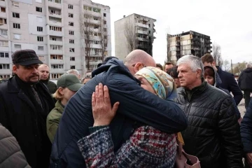 Zelenskiy: “Mariupol’deki işlenen savaş suçları Borodyanka’dan daha fazla”
